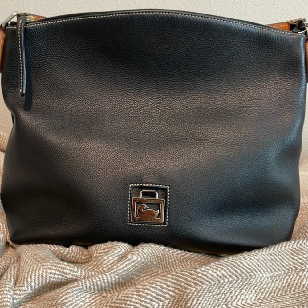 DOONEY & BOURKE PORTOFINO PEBBLED LEATHER HOBO LARGE SHOULDER BAG - BLACK